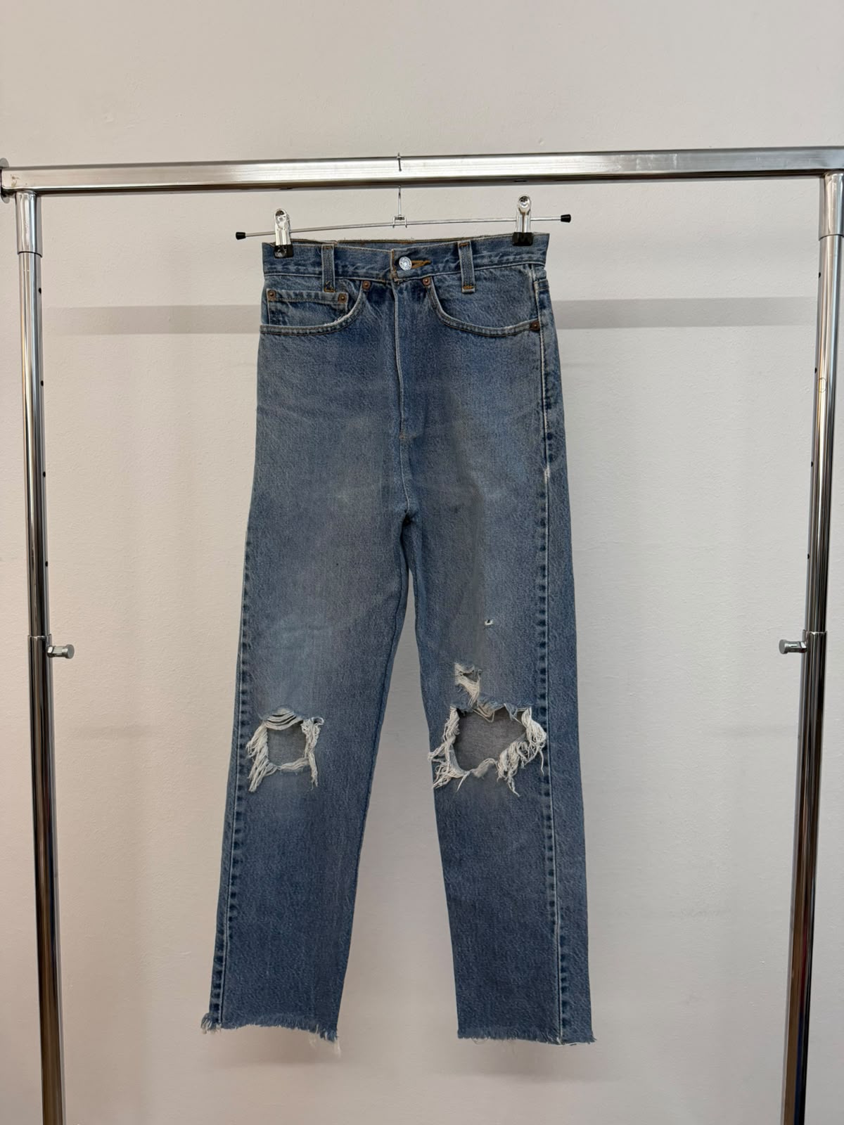 Levi's ג׳ינס קרעים של